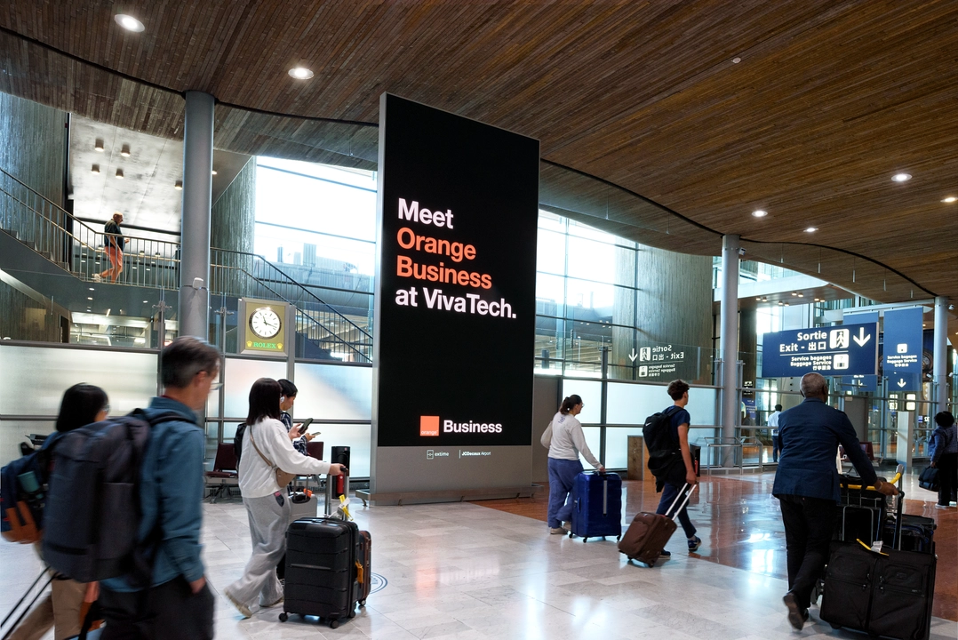 Luggage Digital Towers, campagne Orange